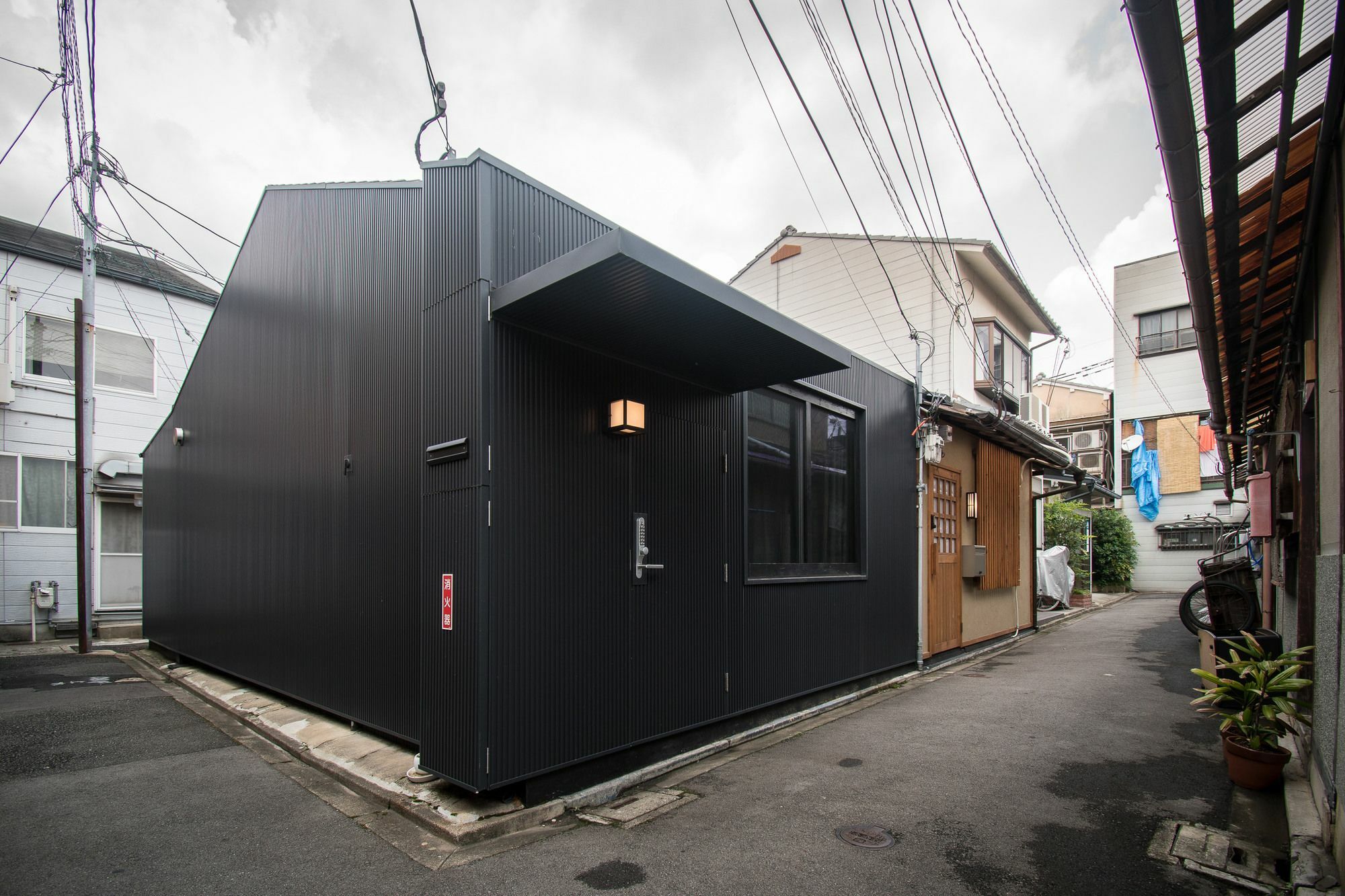 The Black House 교토 외부 사진